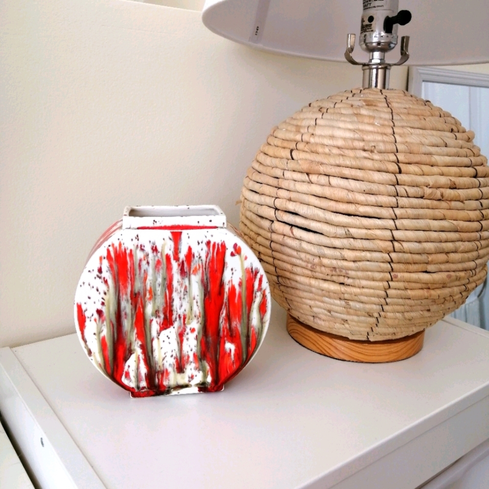 MCM vase